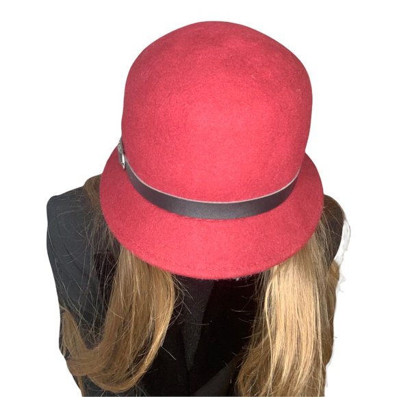 Bucket / Cloche Hat with Vintage vibes in burgundy. New! - Picture 6 of 9